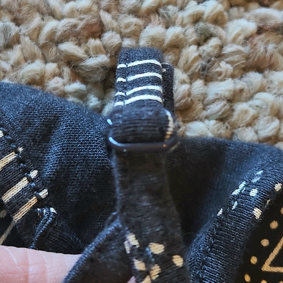 Cat & Jack sharkbite hem dress Size 10/12 Grey geometric patten - Picture 7 of 10